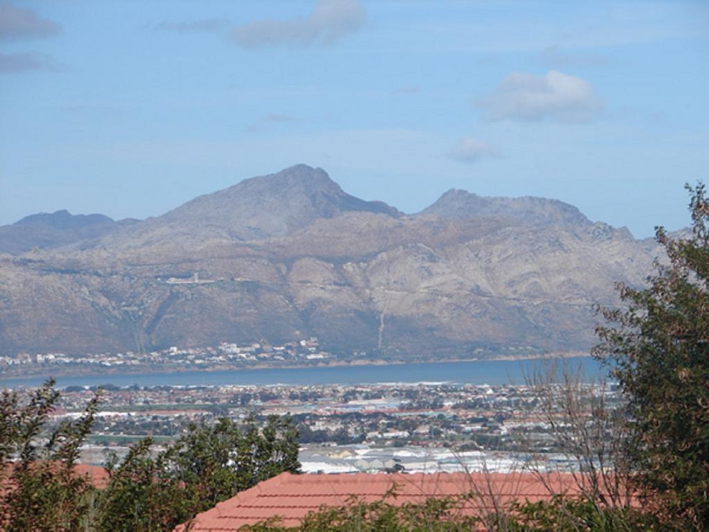 Bed and Breakfast Majorca House Somerset West Exterior foto
